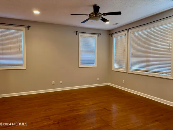 $2,200 | 255 East Delaware Avenue, Unit A, Southern Pines, NC 28387