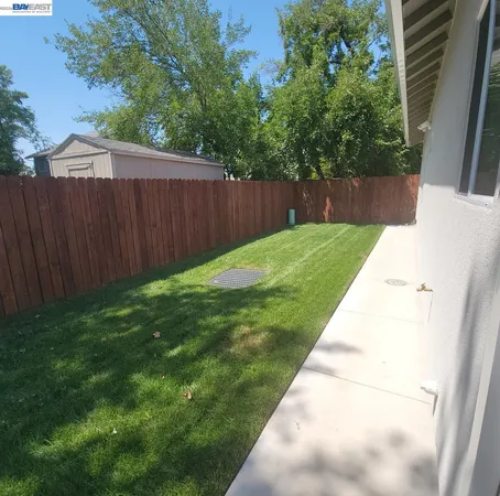 $1,995 | 2625 Beaumont Street, Sacramento, CA 95815