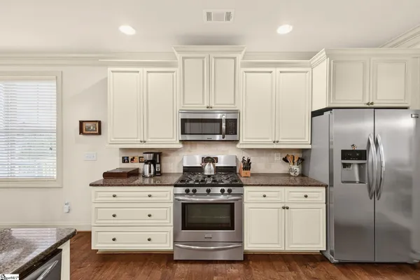 $495,900 | 334 Ashley Oaks Drive, Simpsonville, SC 29680