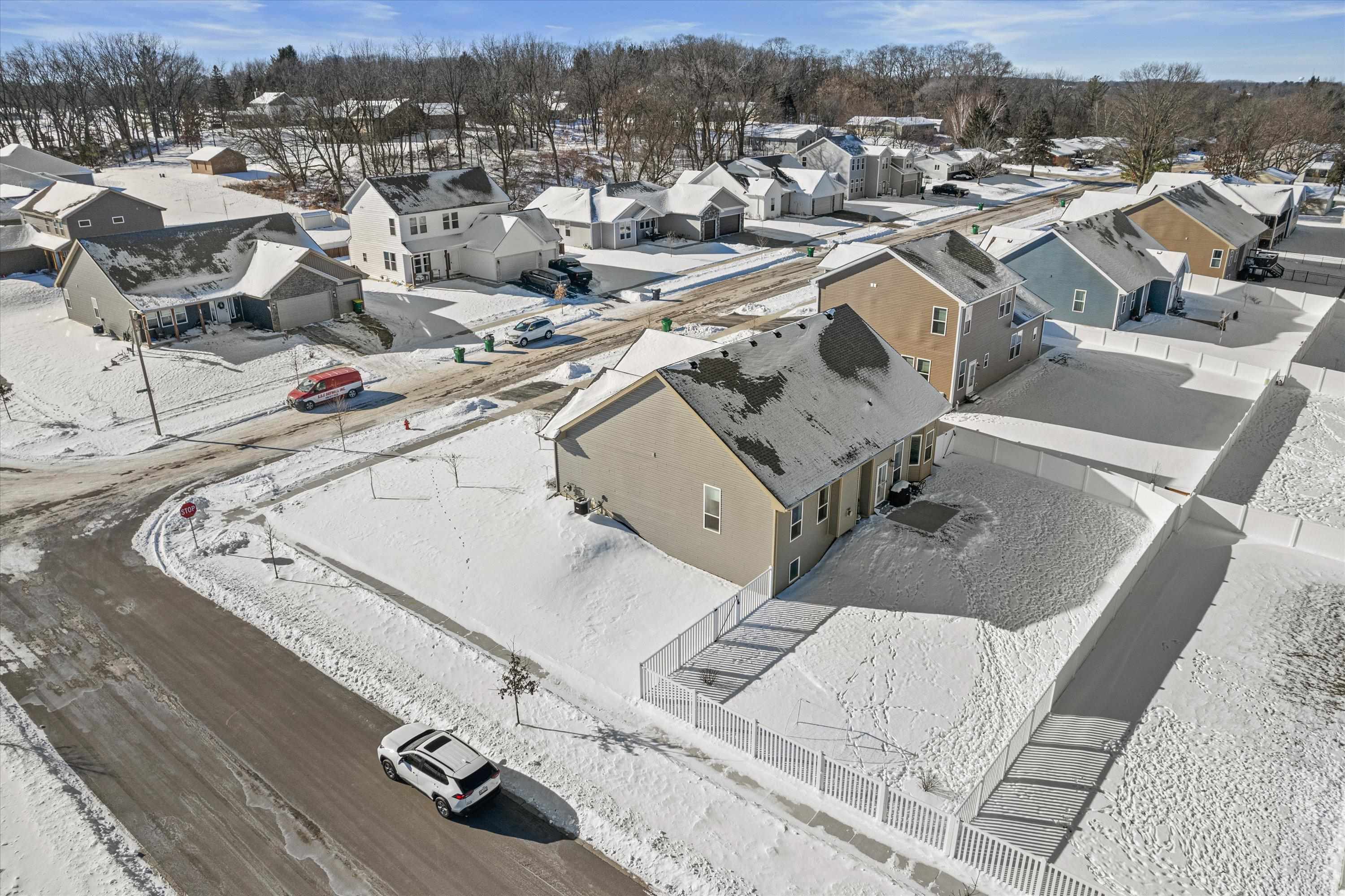 240 Cherry Street Edgerton, WI 53534 - Photo 29 of 35