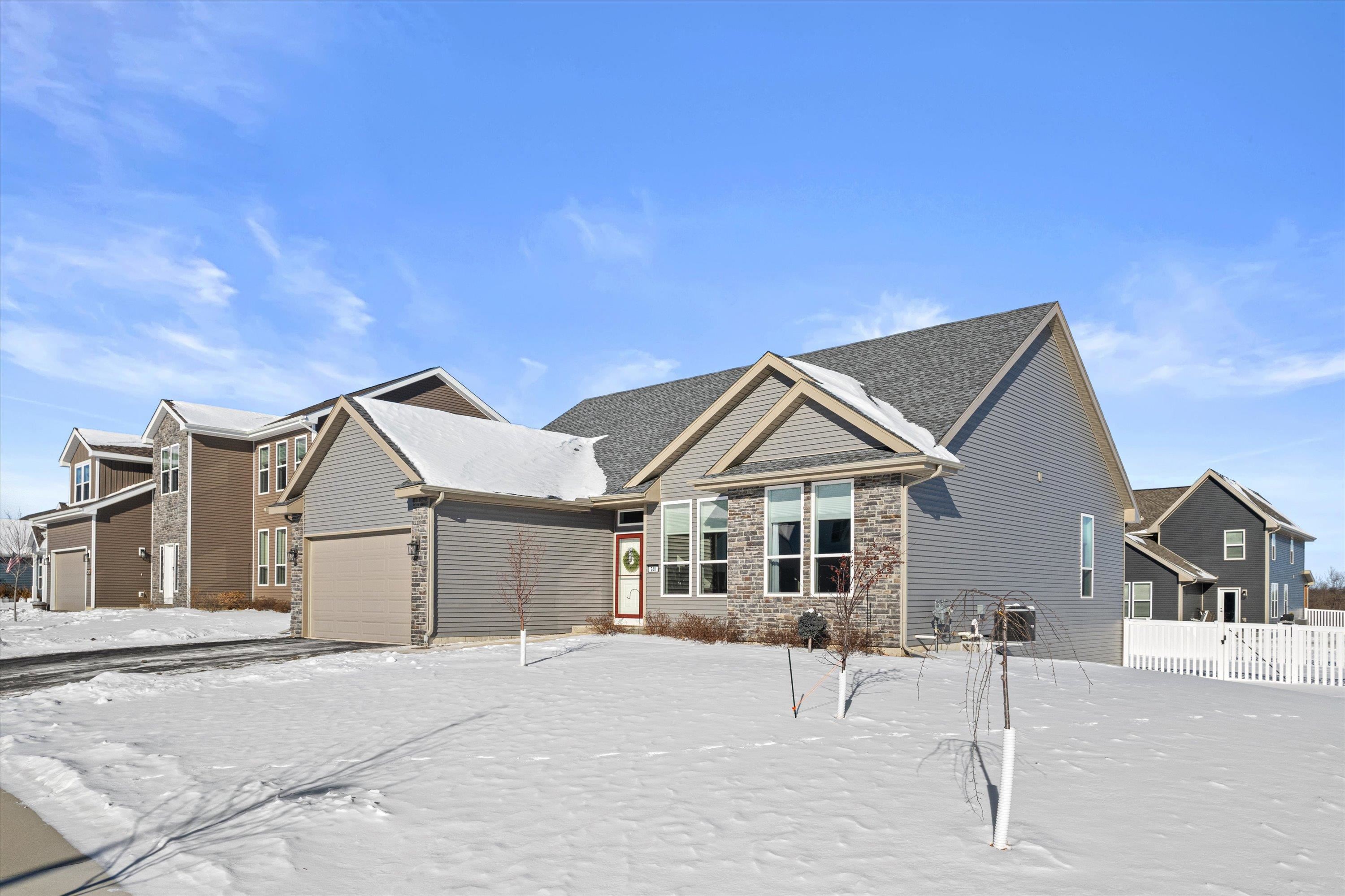 240 Cherry Street Edgerton, WI 53534 - Photo 33 of 35