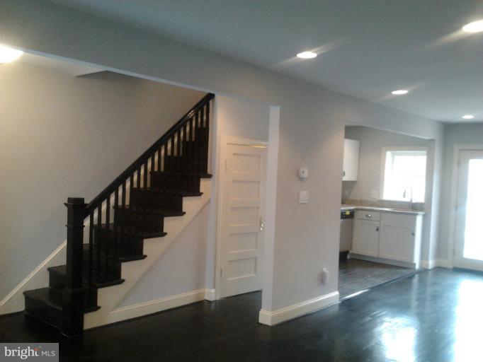 4209 Benning Road Northeast Washington, DC 20019 - Photo 3 of 4 Interior (General)
