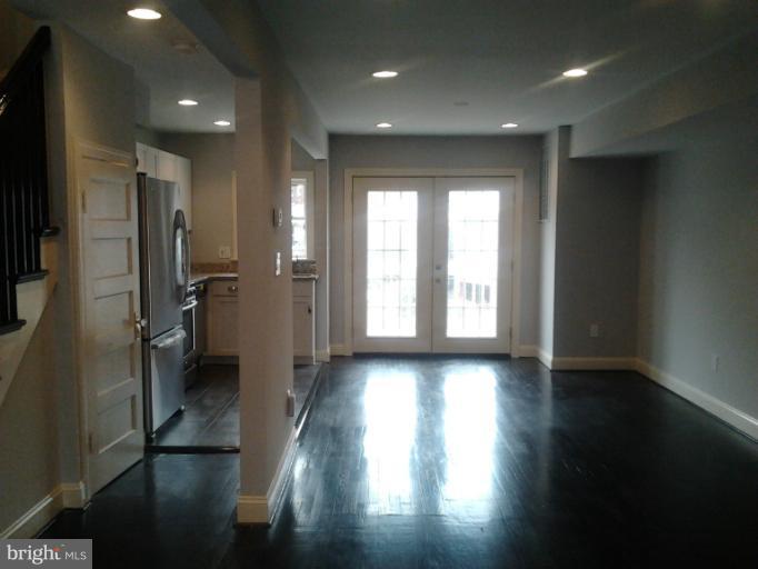4209 Benning Road Northeast Washington, DC 20019 - Photo 4 of 4 Family Room