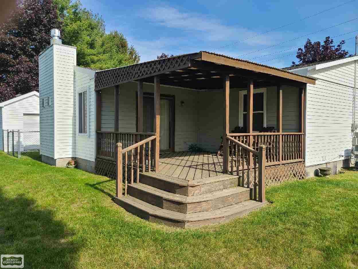 3260 Simpson Road Fort Gratiot, MI 48059 - Photo 8 of 23