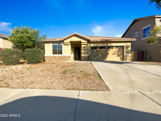 $300,000 | 230 Pacific Drive, Casa Grande, AZ 85122