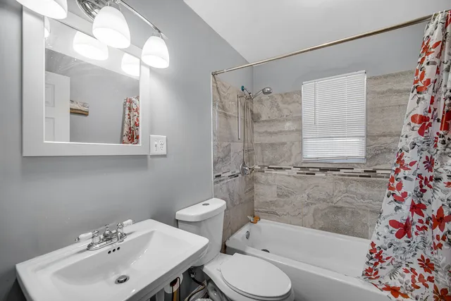 $169,900 | 1025 Grant Avenue, Rockford, IL 61103