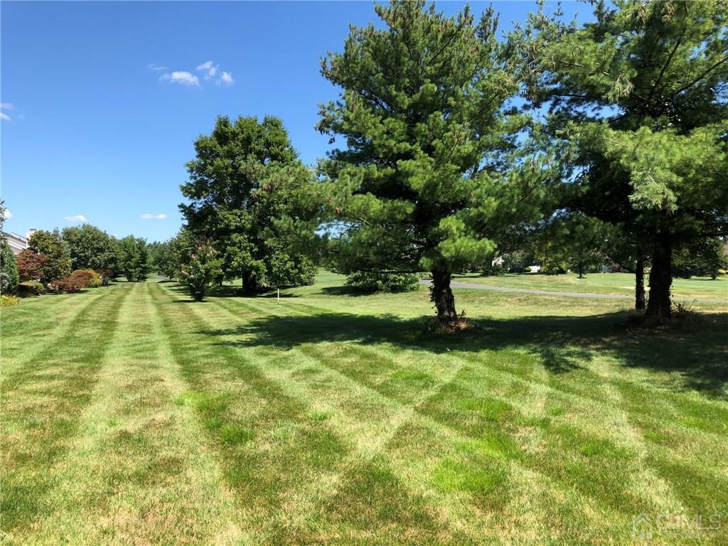 30 Chichester Road Monroe Township, NJ 08831 - Photo 4 of 37 Gallery Image 4