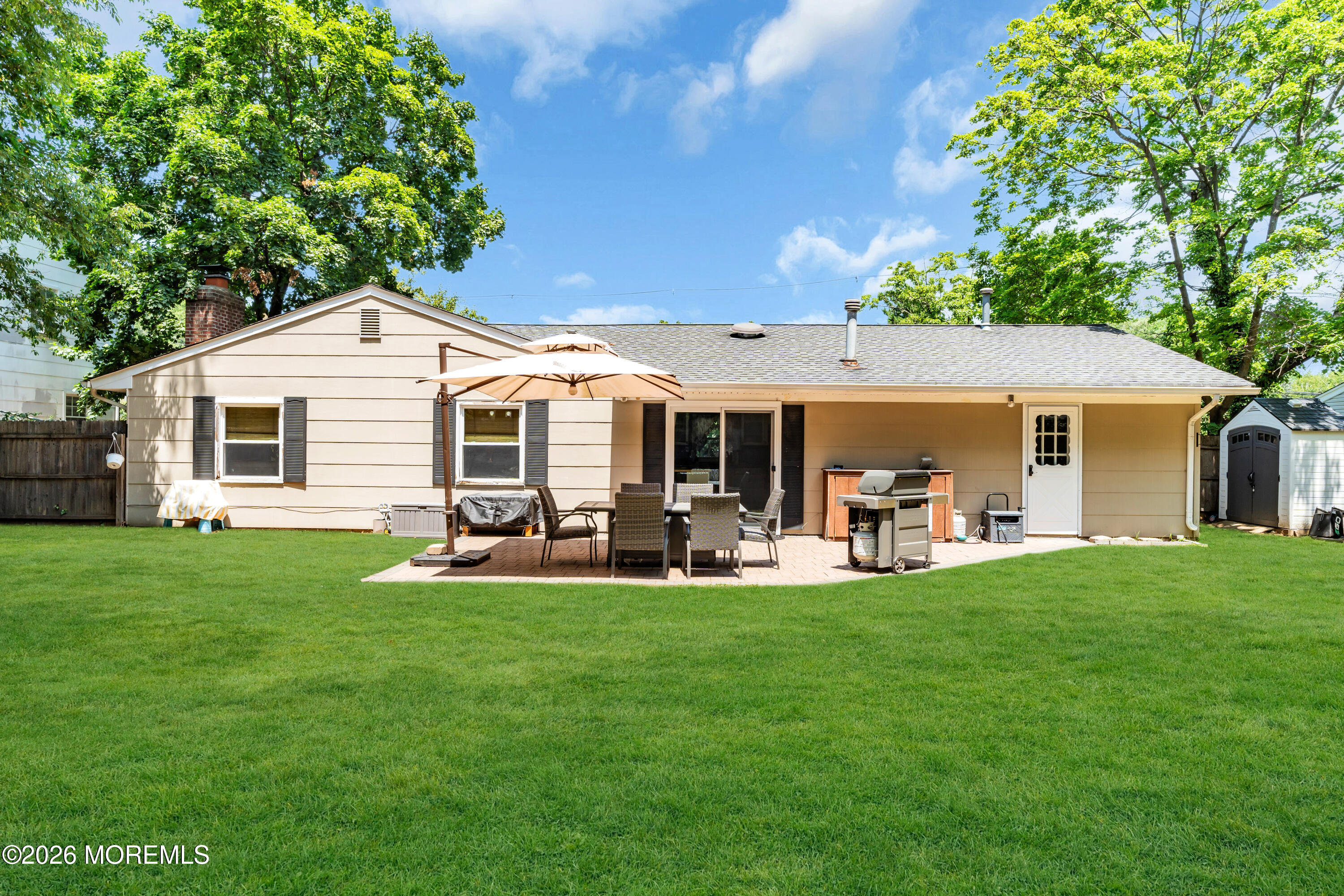 186 Van Brackle Road Aberdeen, NJ 07747 - Photo 25 of 29 .