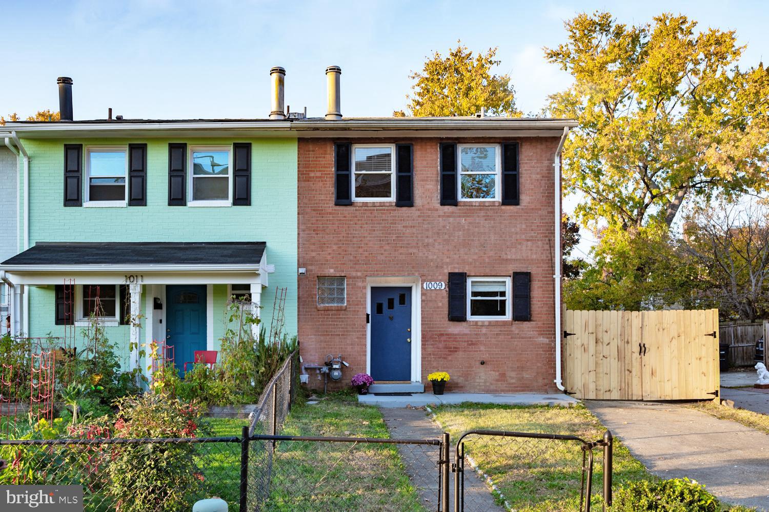 1009 First Street Alexandria, VA 22314 - Photo 1 of 31