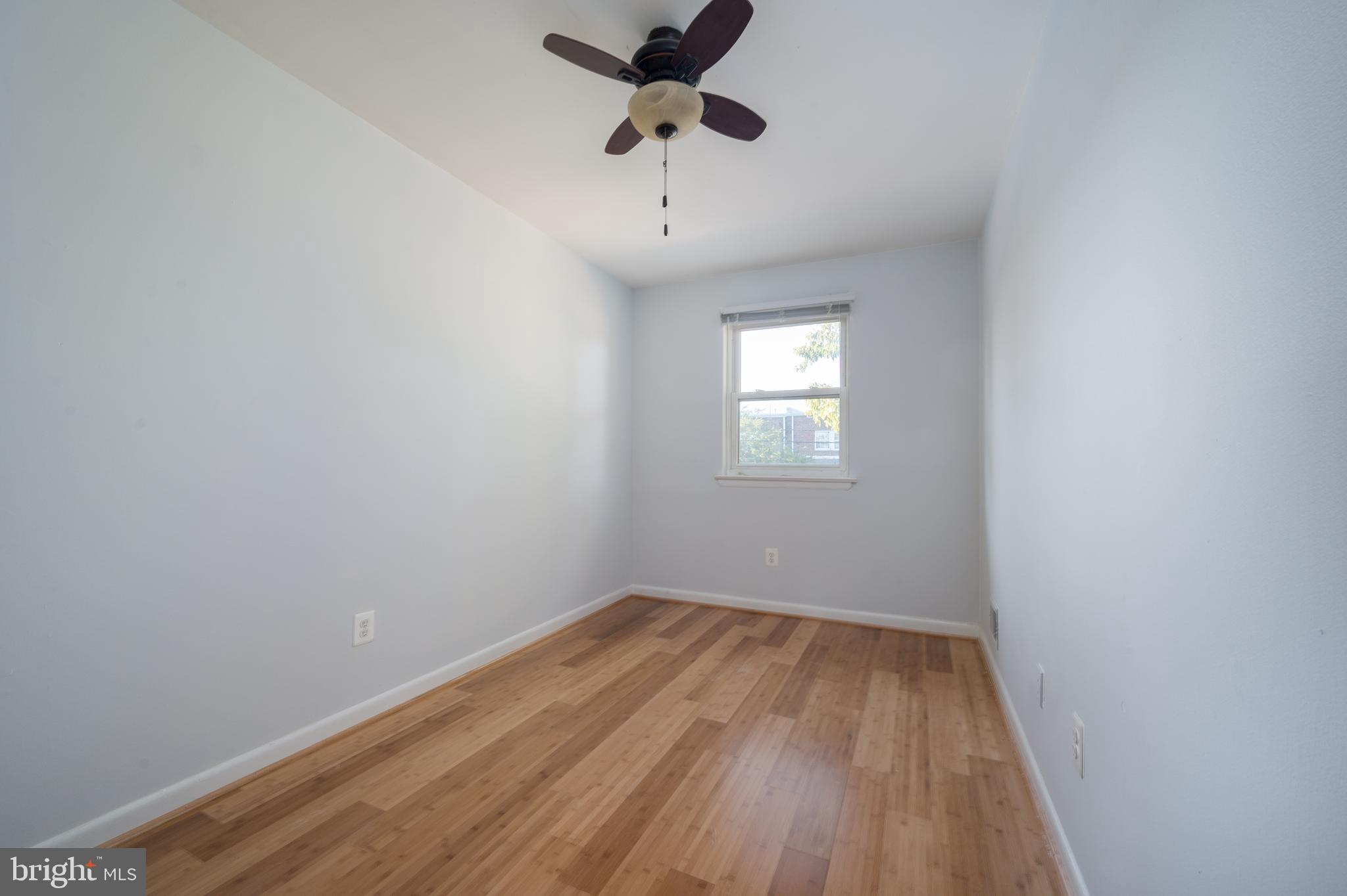 1009 First Street Alexandria, VA 22314 - Photo 19 of 31 3 bedrooms upstairs and 1 on main level