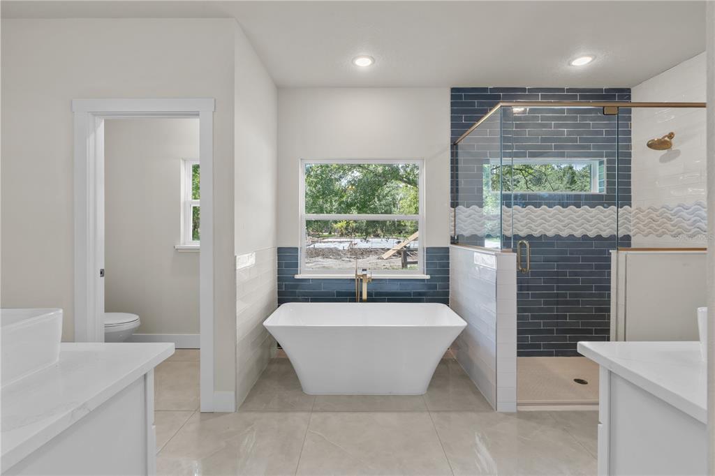 2066 Northwest 79th Loop Ocala, FL 34475 - Photo 13 of 15 a view of a bathtub in a room