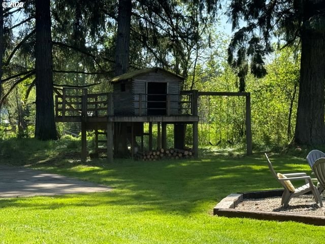 5203 Northeast 246th Street Ridgefield, WA 98642 - Photo 6 of 7 a view of a two chairs in the garden