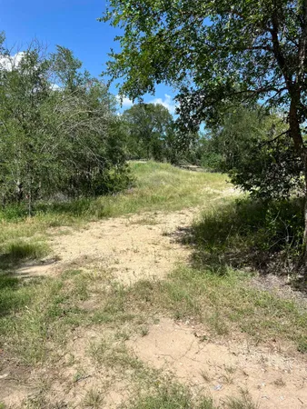 $44,000 | 715 Silver North Street, Burnet, TX 78611
