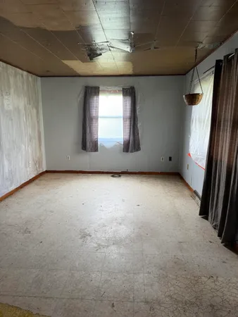 $84,900 | 8356 East Loop Road, Hesperia, MI 49421