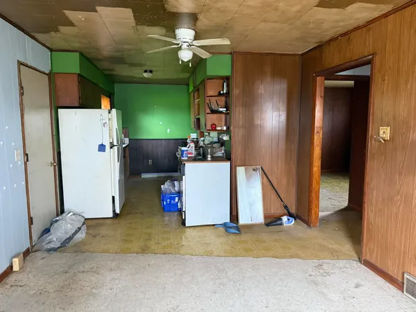 $84,900 | 8356 East Loop Road, Hesperia, MI 49421