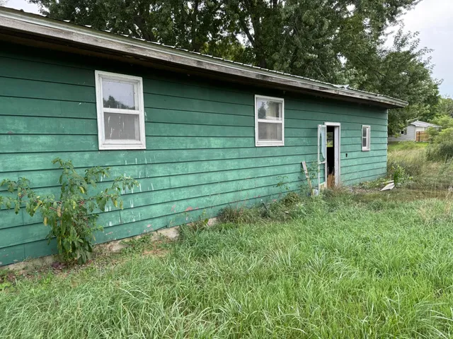 $89,900 | 8356 East Loop Road, Hesperia, MI 49421