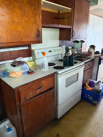 $89,900 | 8356 East Loop Road, Hesperia, MI 49421