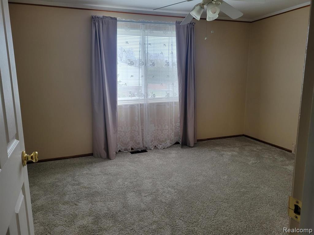 11404 Messmore Road, Unit 101 Utica, MI 48317 - Photo 12 of 16