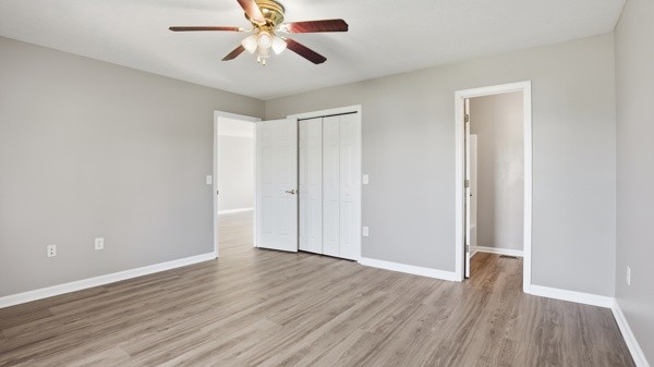 19 Ash Grove Road Fayetteville, TN 37334 - Photo 29 of 31 a view of an empty room with wooden floor