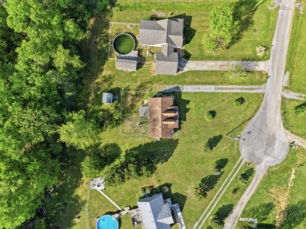 19 Ash Grove Road Fayetteville, TN 37334 - Photo 9 of 31 an aerial view of a residential houses with outdoor space