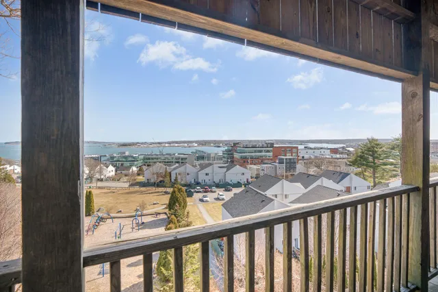$2,150,000 | 104 Monument Street, Portland, ME 04101