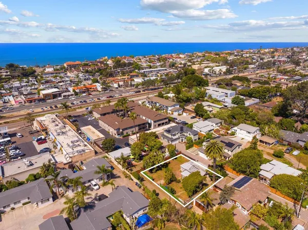 $1,799,000 | 940 Hermes Avenue, Encinitas, CA 92024