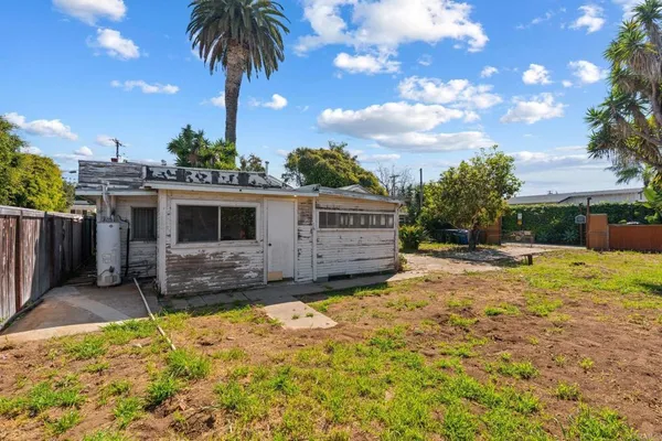 $1,799,000 | 940 Hermes Avenue, Encinitas, CA 92024