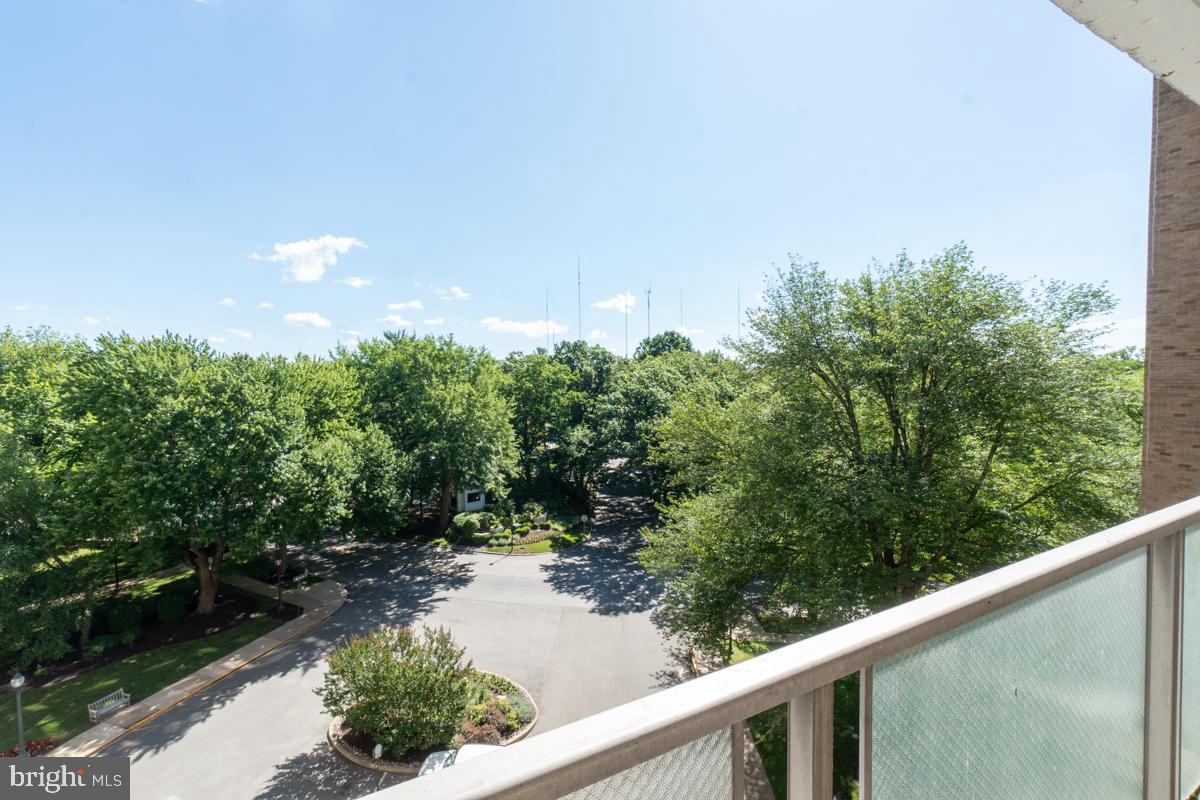 1600 Hagys Ford Road, Unit 7T Penn Valley, PA 19072 - Photo 13 of 24 Balcony