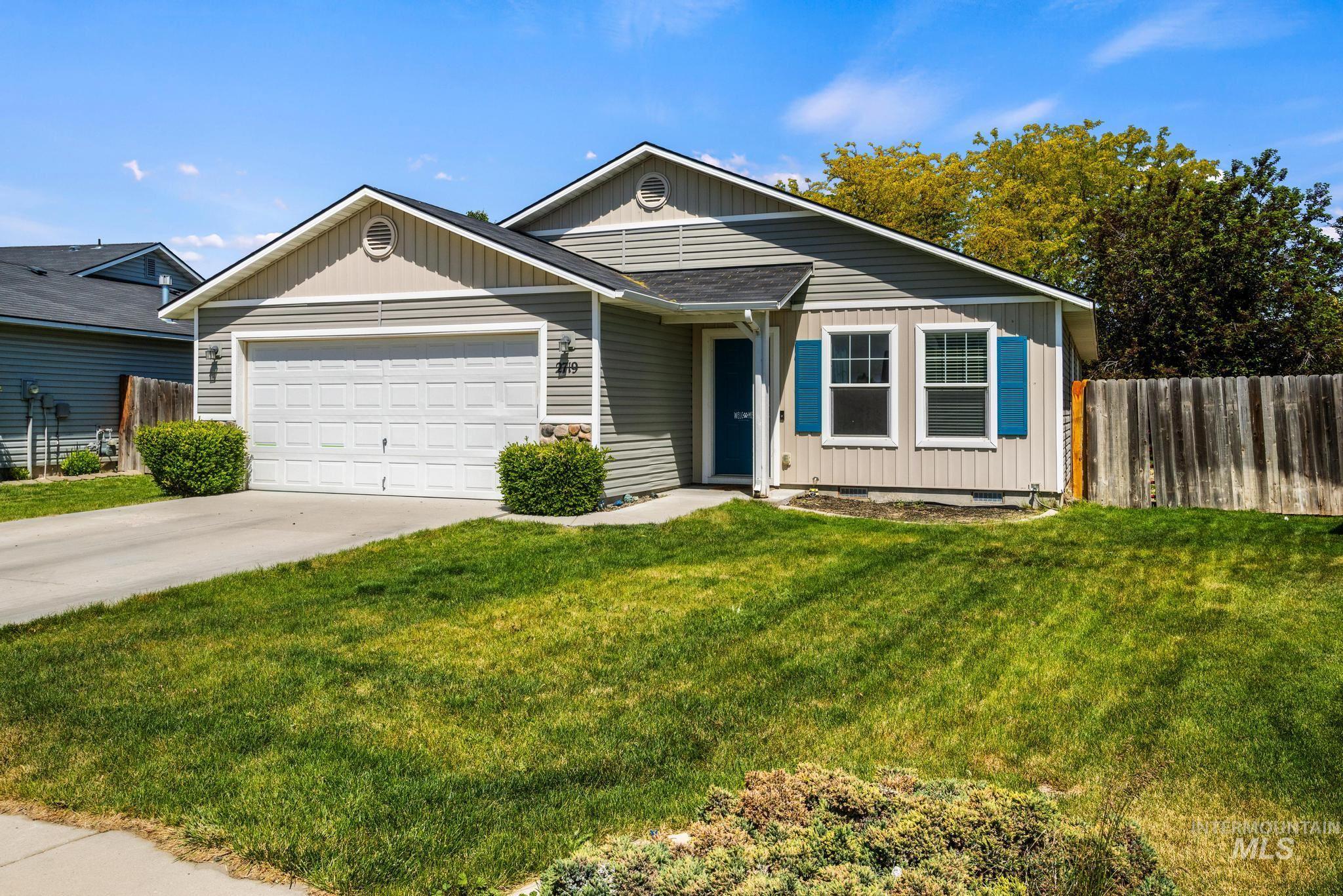 2719 Rowland Court Caldwell, ID 83607 - Photo 3 of 38