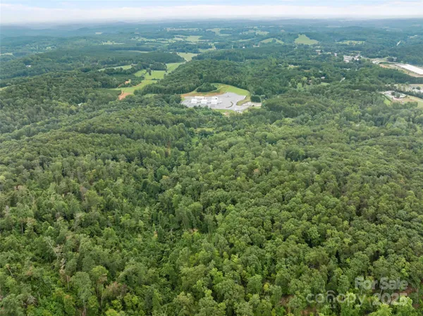 $527,000 | 823 Silver Creek Road, Mill Spring, NC 28756