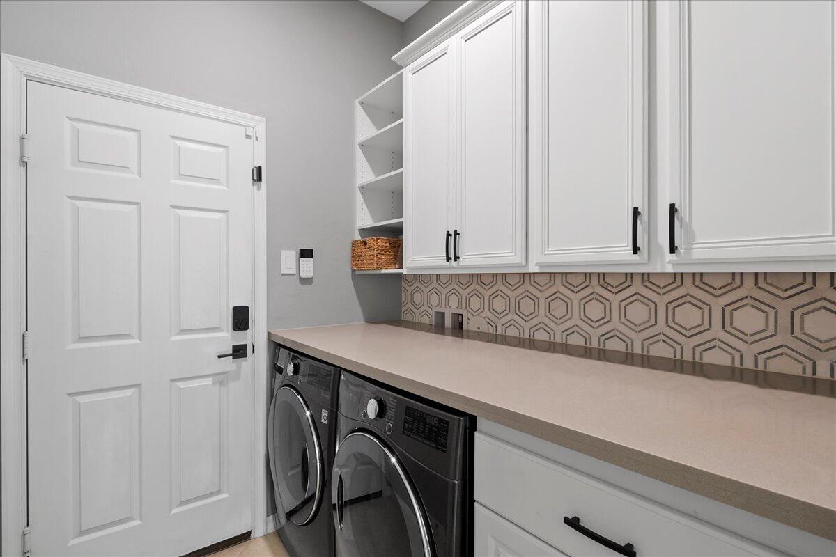 3356 Florence Street Wellington, FL 33414 - Photo 18 of 45 45-JLC_8730