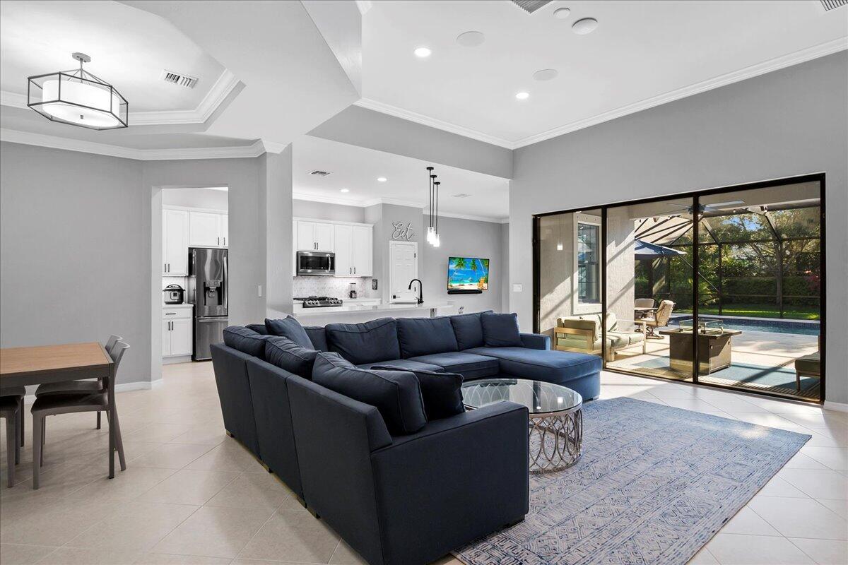 3356 Florence Street Wellington, FL 33414 - Photo 4 of 45 22-JLC_8605.jpg1