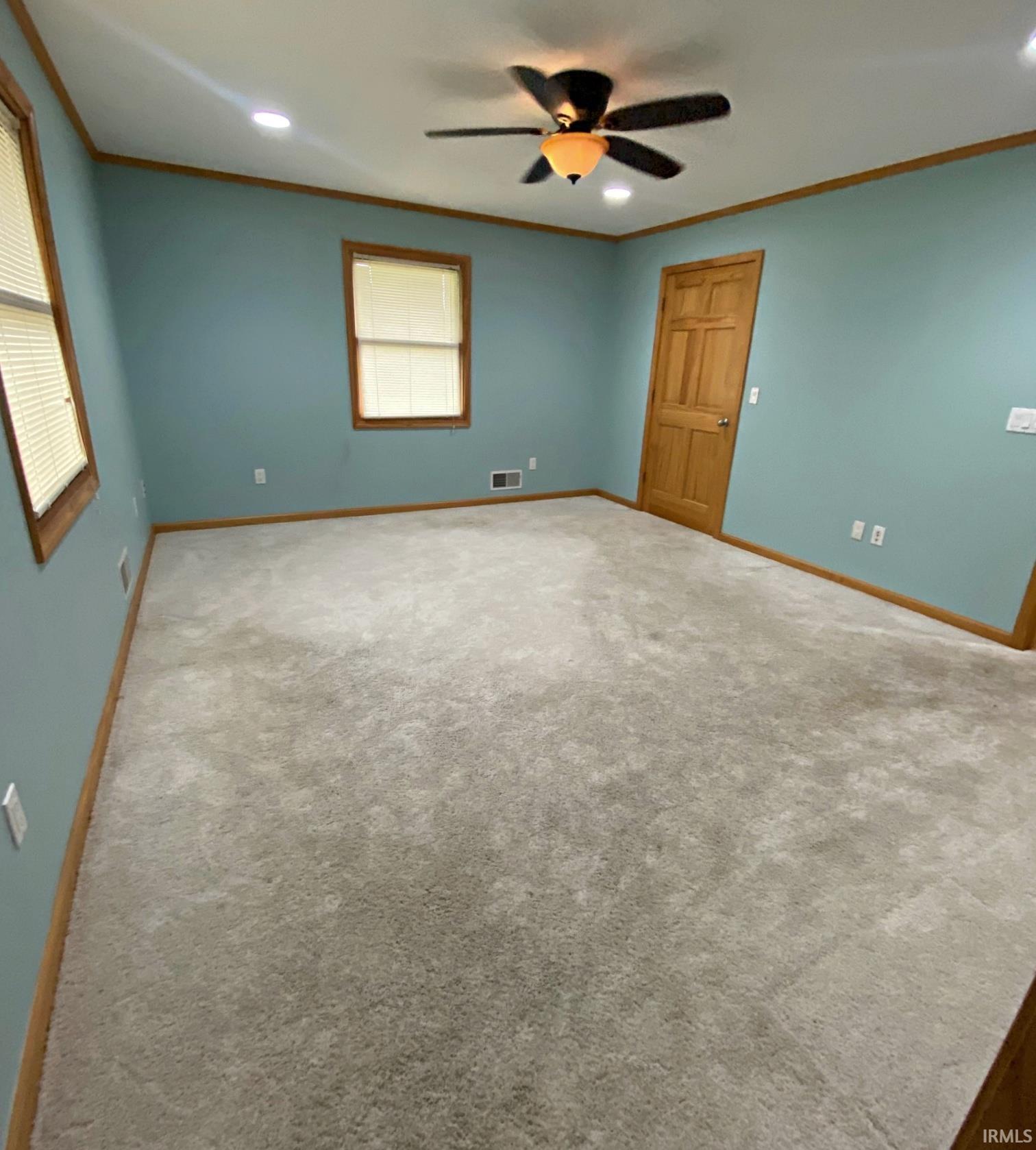 1004 Southwest 3rd Street Washington, IN 47501 - Photo 11 of 22 Gallery Image 11
