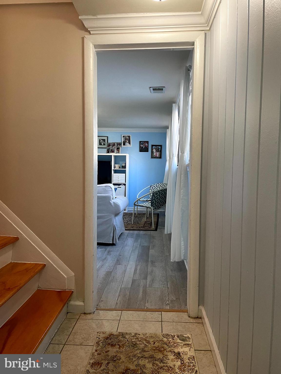 1613 Horner Road Woodbridge, VA 22191 - Photo 6 of 30 Hallway