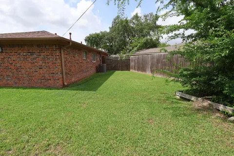 $249,000 | 1217 East Brown Lane, Deer Park, TX 77536