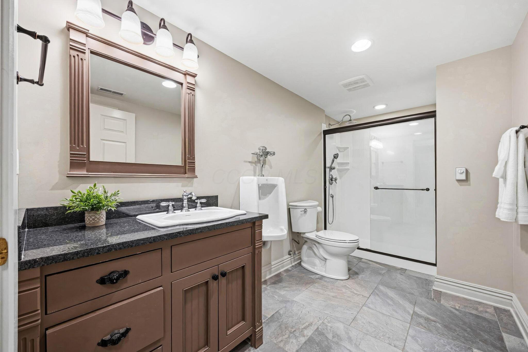 4457 Green Cook Road Johnstown, OH 43031 - Photo 75 of 110 LL Full Bath 4