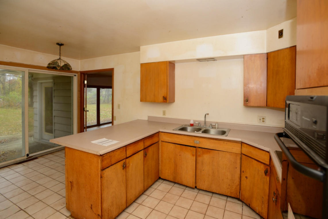 3283 Beckley Road Battle Creek, MI 49015 - Photo 8 of 20 Beckley Ave Battle Creek-7