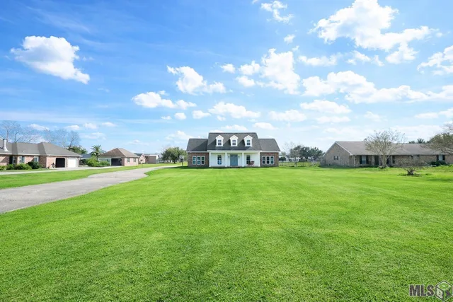 $575,000 | 314 Highway 20 Thibodaux La, Thibodaux, LA 70301