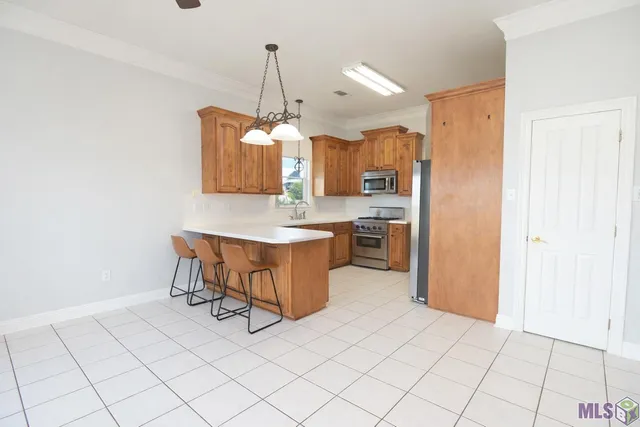 $575,000 | 314 Highway 20 Thibodaux La, Thibodaux, LA 70301