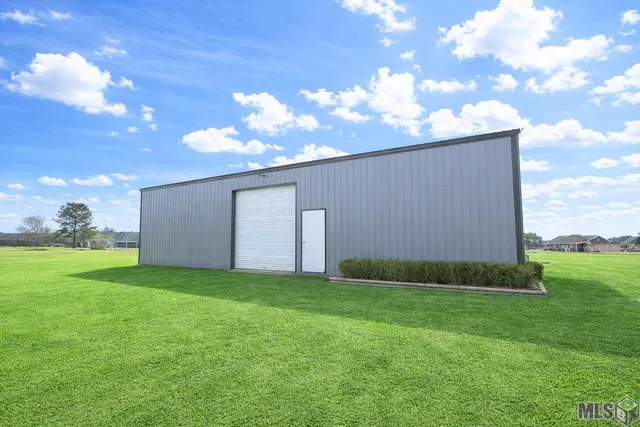 $575,000 | 314 Highway 20 Thibodaux La, Thibodaux, LA 70301