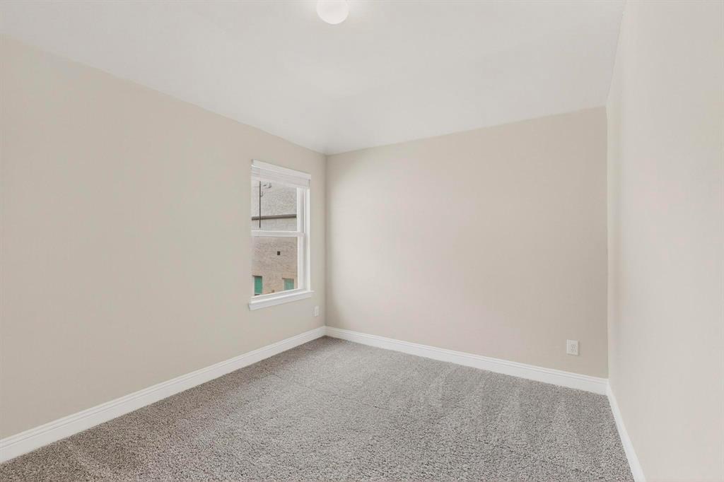 900 Heart Reef Road Plano, TX 75075 - Photo 34 of 40 a view of an empty room