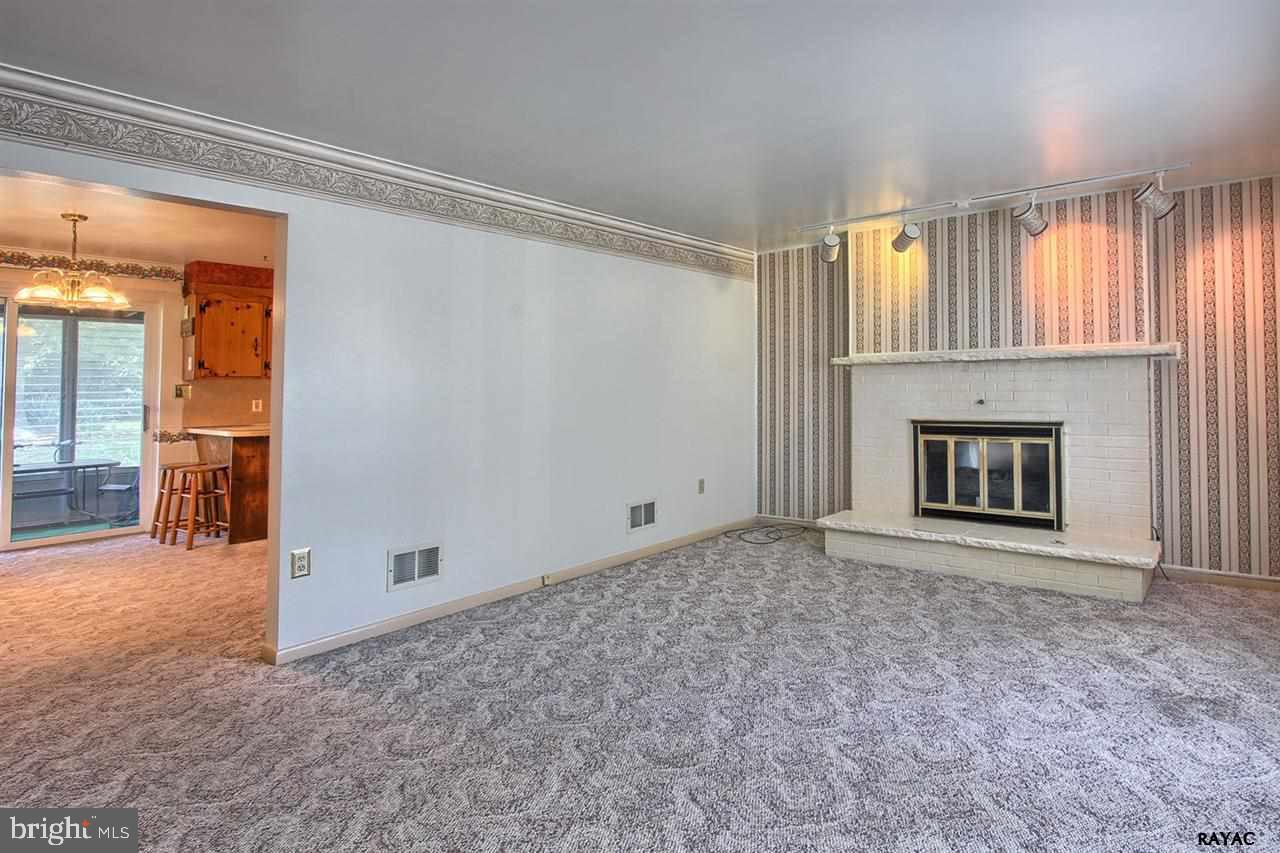 1670 Church Road York, PA 17408 - Photo 22 of 30