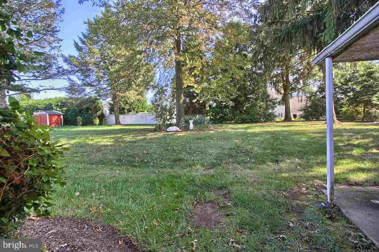1670 Church Road York, PA 17408 - Photo 7 of 30