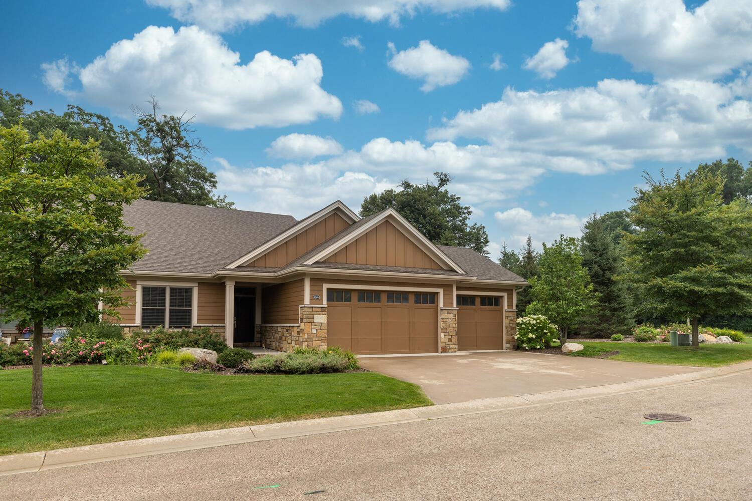 1040 Fox Valley Place Rochester, MN 55902 - Photo 1 of 1