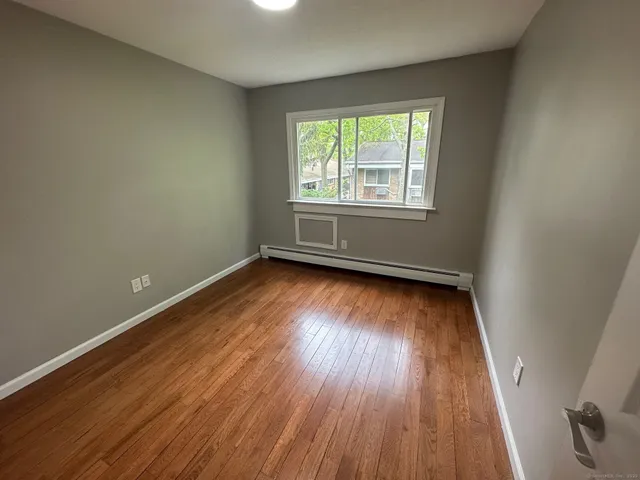 $294,900 | 200 Woodmont Avenue, Unit 100, Bridgeport, CT 06606