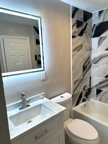 $294,900 | 200 Woodmont Avenue, Unit 100, Bridgeport, CT 06606