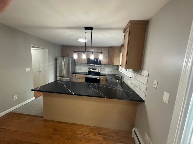 $294,900 | 200 Woodmont Avenue, Unit 100, Bridgeport, CT 06606