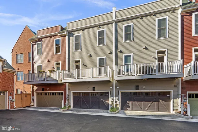 $5,500 | 2505 Main Line Boulevard, Alexandria, VA 22301