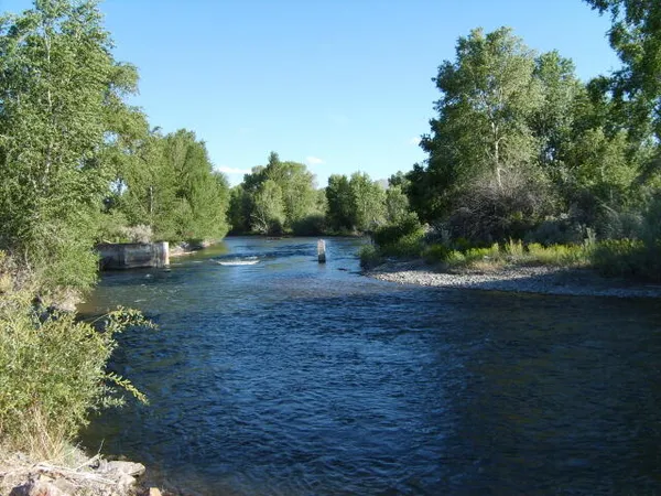 $647,000 | 3885 North 3850th Street West, Moore, ID 83255