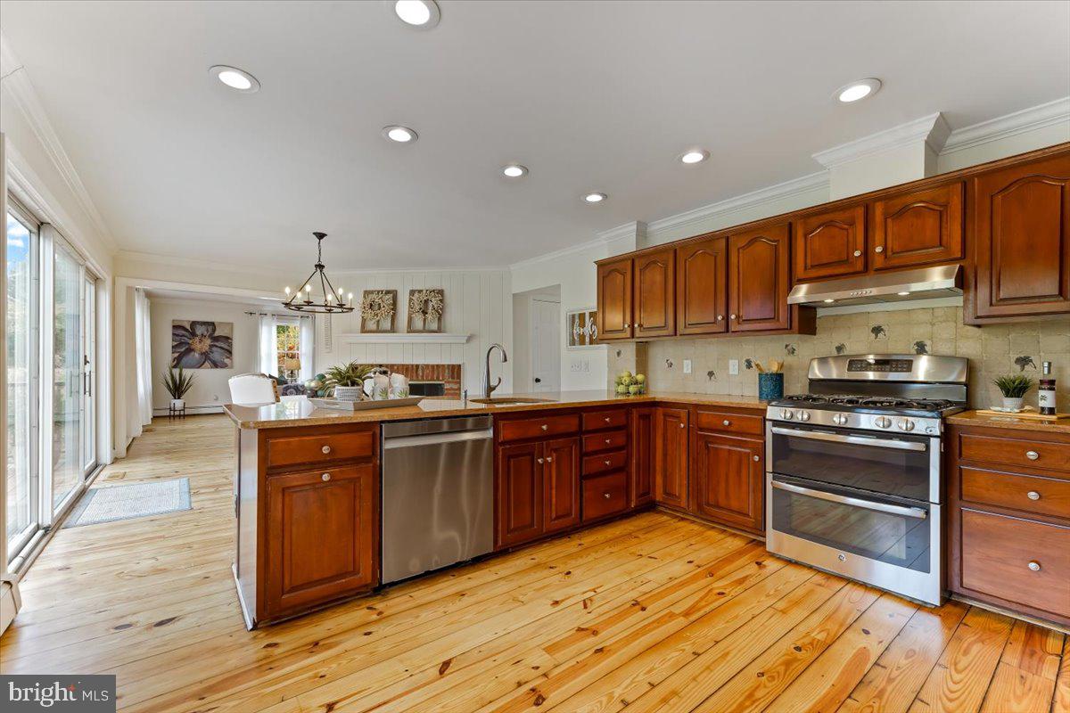 1579 Middletown Road Glen Mills, PA 19342 - Photo 13 of 62 Kitchen